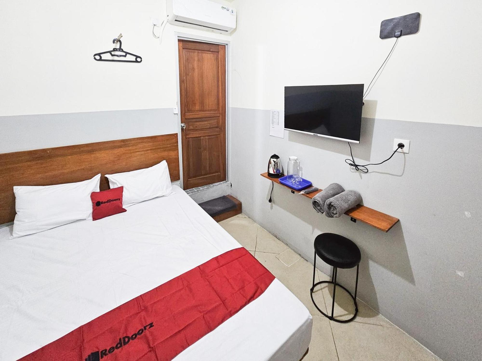 Reddoorz At Pucang Anom Timur Surabaya Bagian luar foto